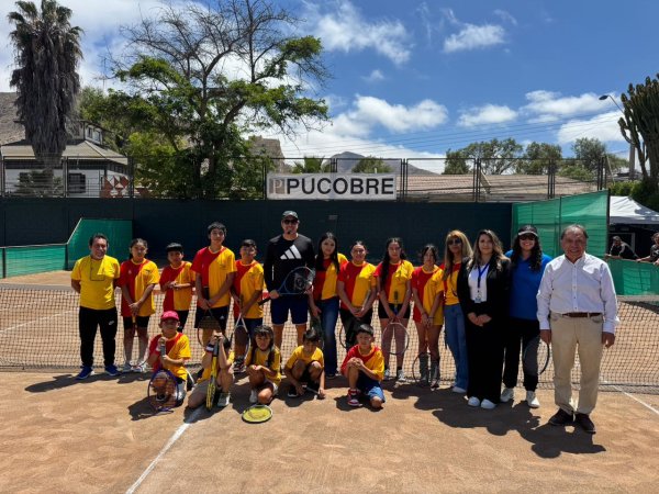 Nicolás Massú participa en el cierre de la 20ª versión del Campeonato Escolar de Tenis de Atacama