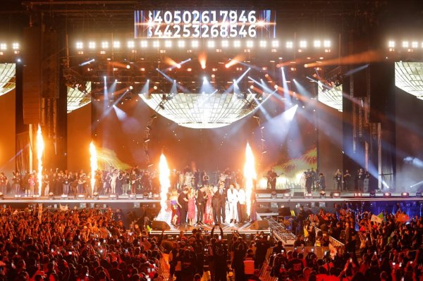 Chile se une nuevamente por la Teletón y alcanza su meta en el Estadio Nacional