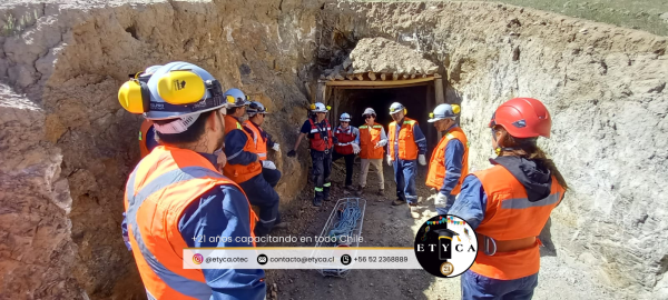 Vallenar se capacita para salvar vidas en faena minera