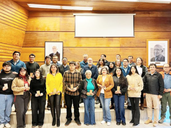 SCM Carola otorgará becas a jóvenes de pueblos originarios de la comuna de Tierra Amarilla