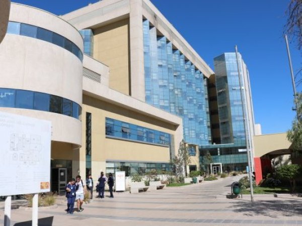 Hospital Regional de Copiapó restringirá visitas y pide buen uso de Urgencias ante evento meteorológico