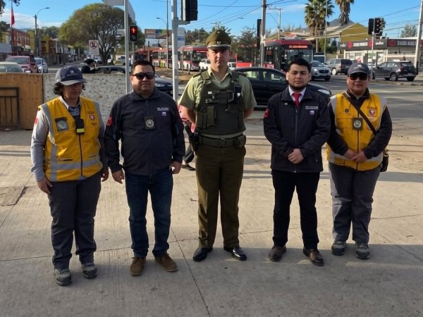Seremi de Transportes lidera operativo por vehículos que obstaculizaban el tránsito