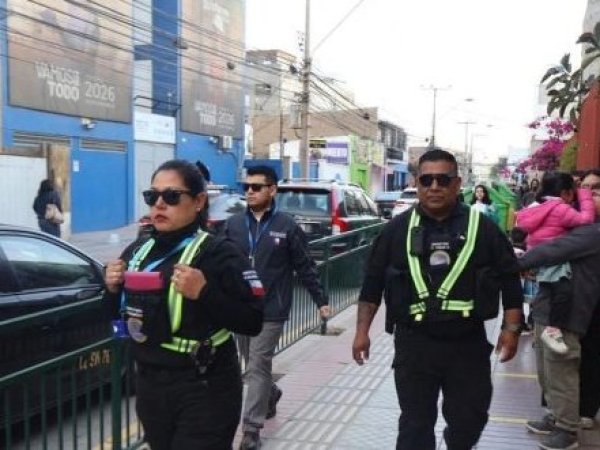 En una nueva jornada de fiscalizaciones, Transportes refuerza controles en las cercanías de establecimientos educacionales