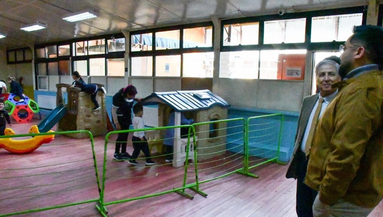 /puerto-williams-liceo-mas-austral-de-chile-da-inicio-al-ano-escolar-2026