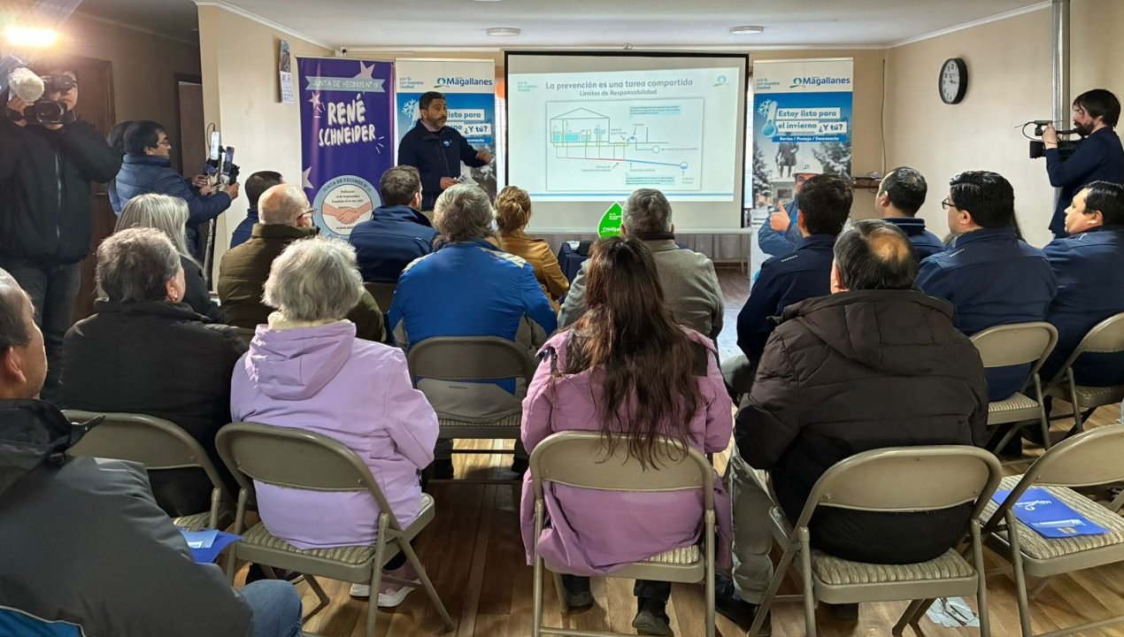 /haciendo-un-llamado-al-compromiso-de-la-comunidad-aguas-magallanes-lanza