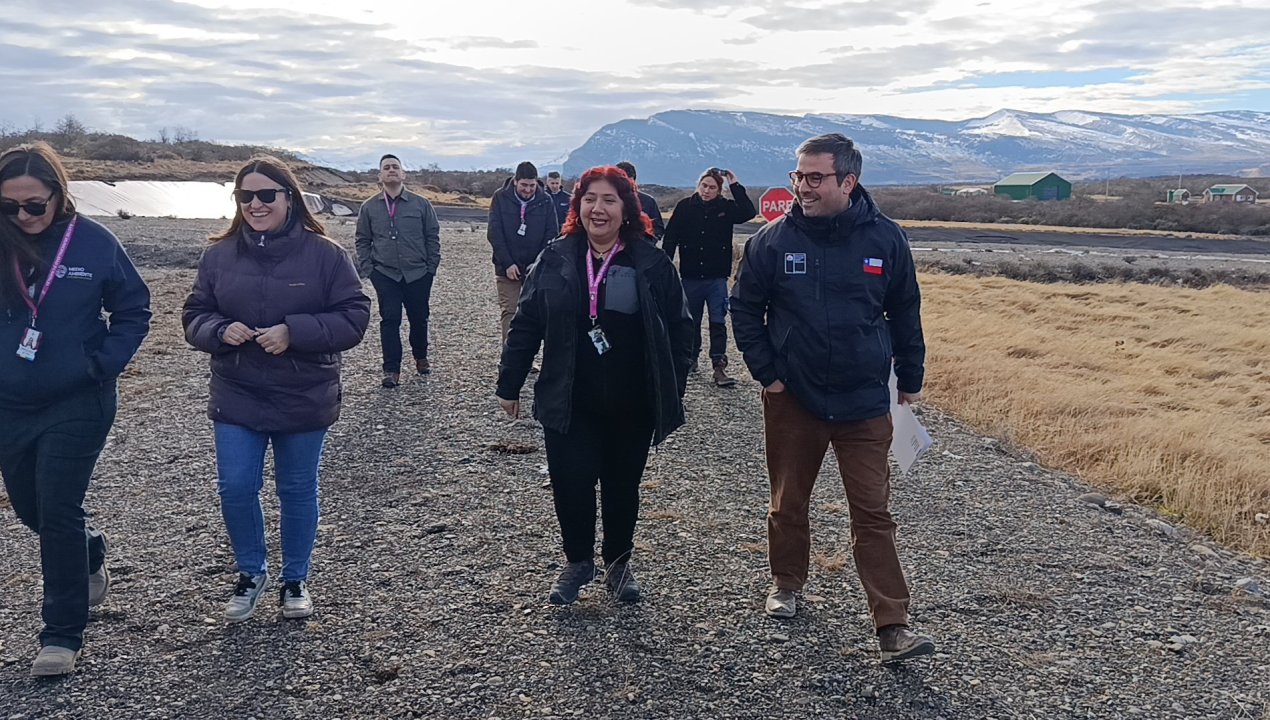 /subdere-magallanes-visita-centro-de-gestion-de-residuos-solidos-en-puerto