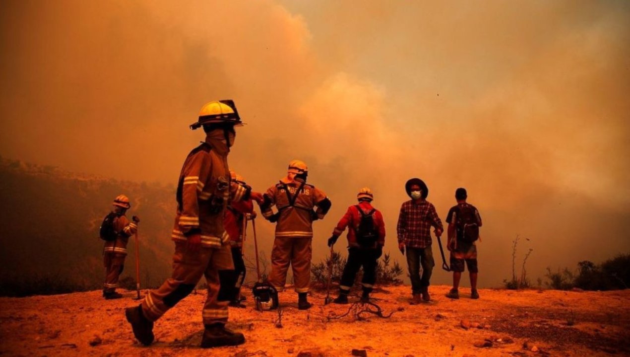 /actualidad/ministro-cordero-confirma-15-fallecidos-por-incendios-forestales-en-nuble-y