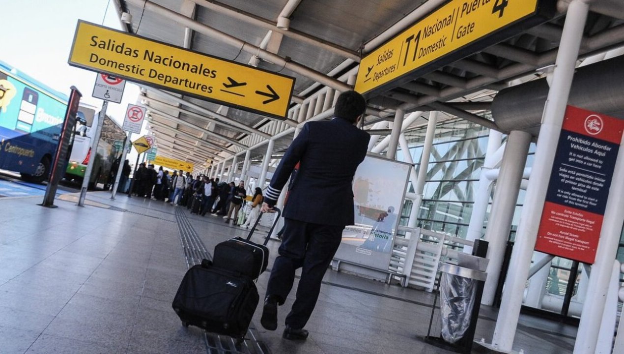 /actualidad/historico-acuerdo-aereo-permitira-mas-vuelos-entre-chile-y-peru