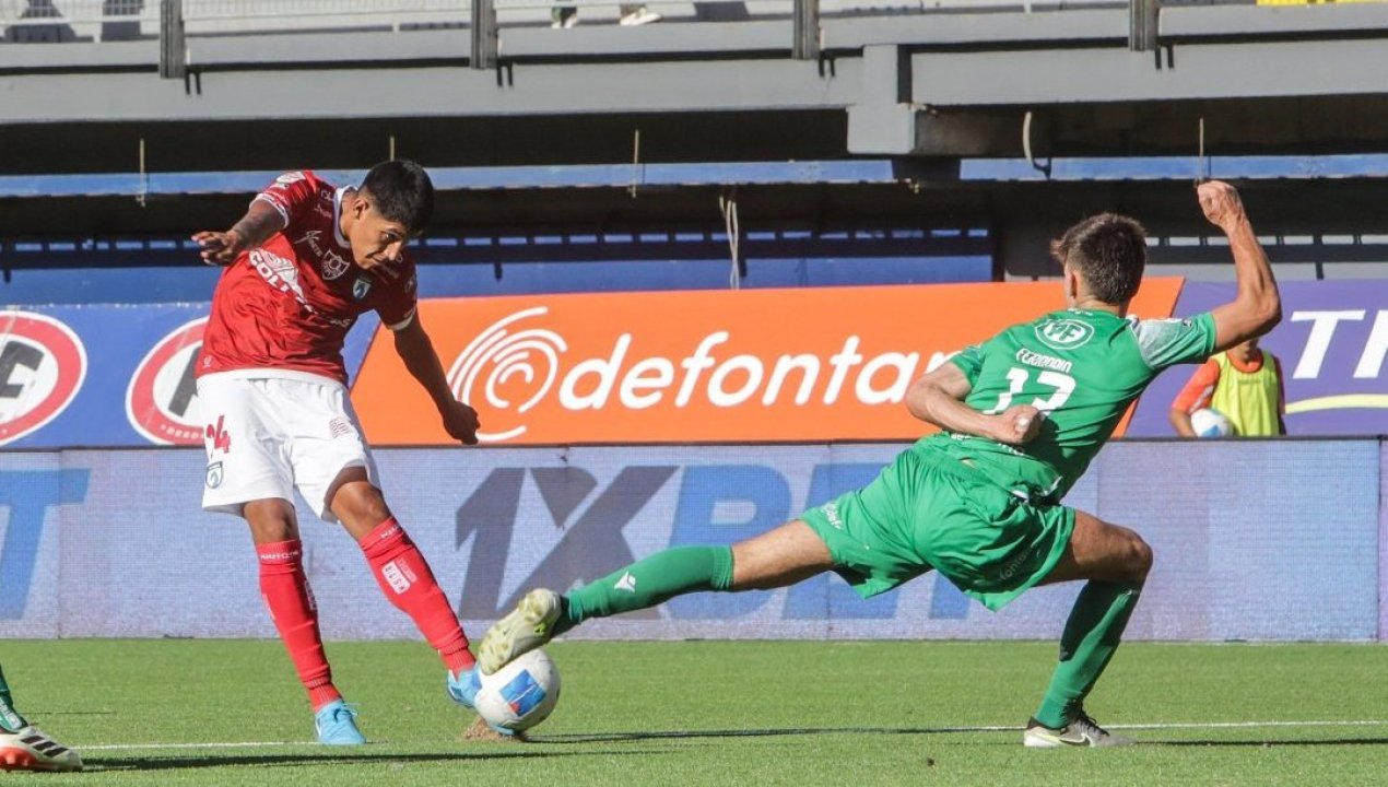 /deportes/futbol-chileno/solo-21-de-los-46-clubes-del-futbol-profesional-cuentan-con-apoyo